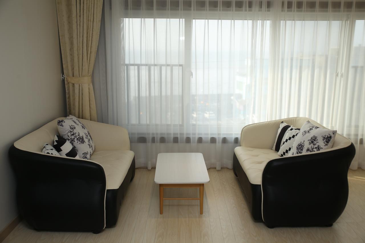 Daebudo Tourist Hotel Ansan Bagian luar foto